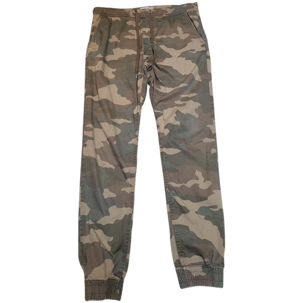 Express Men's Green Camouflage Joggers - Size 32